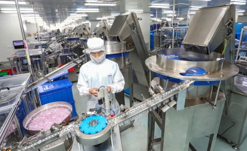 威高工廠插上數字翅膀，一屏覽車間實現生產全掌控